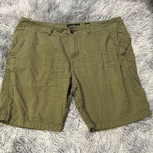 Lucky Brand Green Cargo Shorts Casual Summer Essential